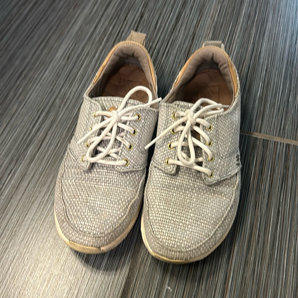 Reef Tennis Shoes